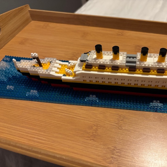 Titanic Building Mini Block Set - Multicolor - Picture 2 of 6